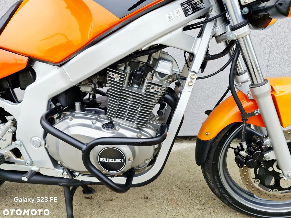 Suzuki GS - 27
