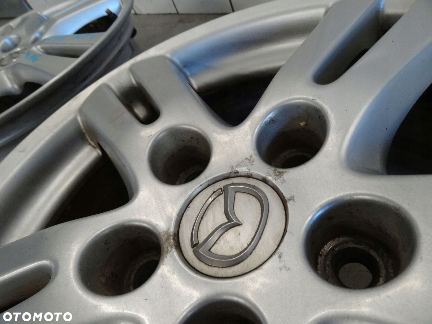 MAZDA MPV FELGI ALUMINIOWE 16x6,5JCH ET52 ROZSTAW ŚRUB 5x114,3 KOMPLET - 6