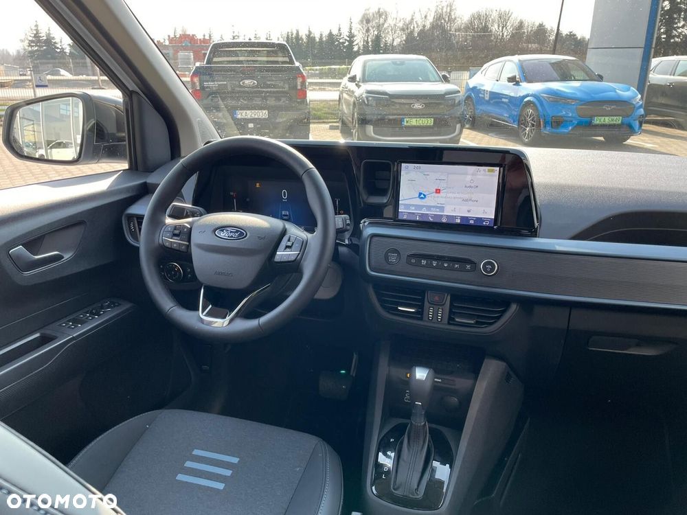 Ford Tourneo Courier - 30