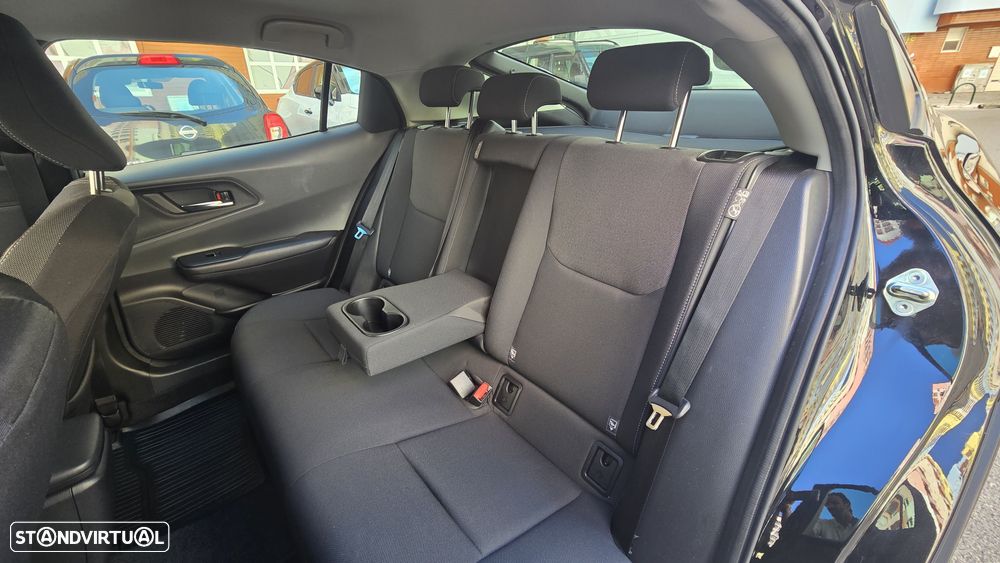Toyota Prius 2.0 Plug-in Exclusive - 19