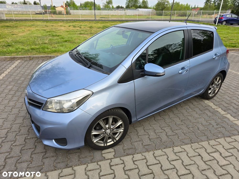 Toyota Yaris 1.4 D-4D Premium - 1