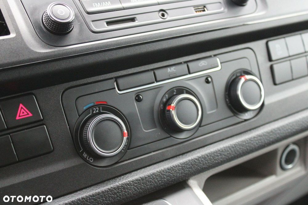 Volkswagen Transporter - 20