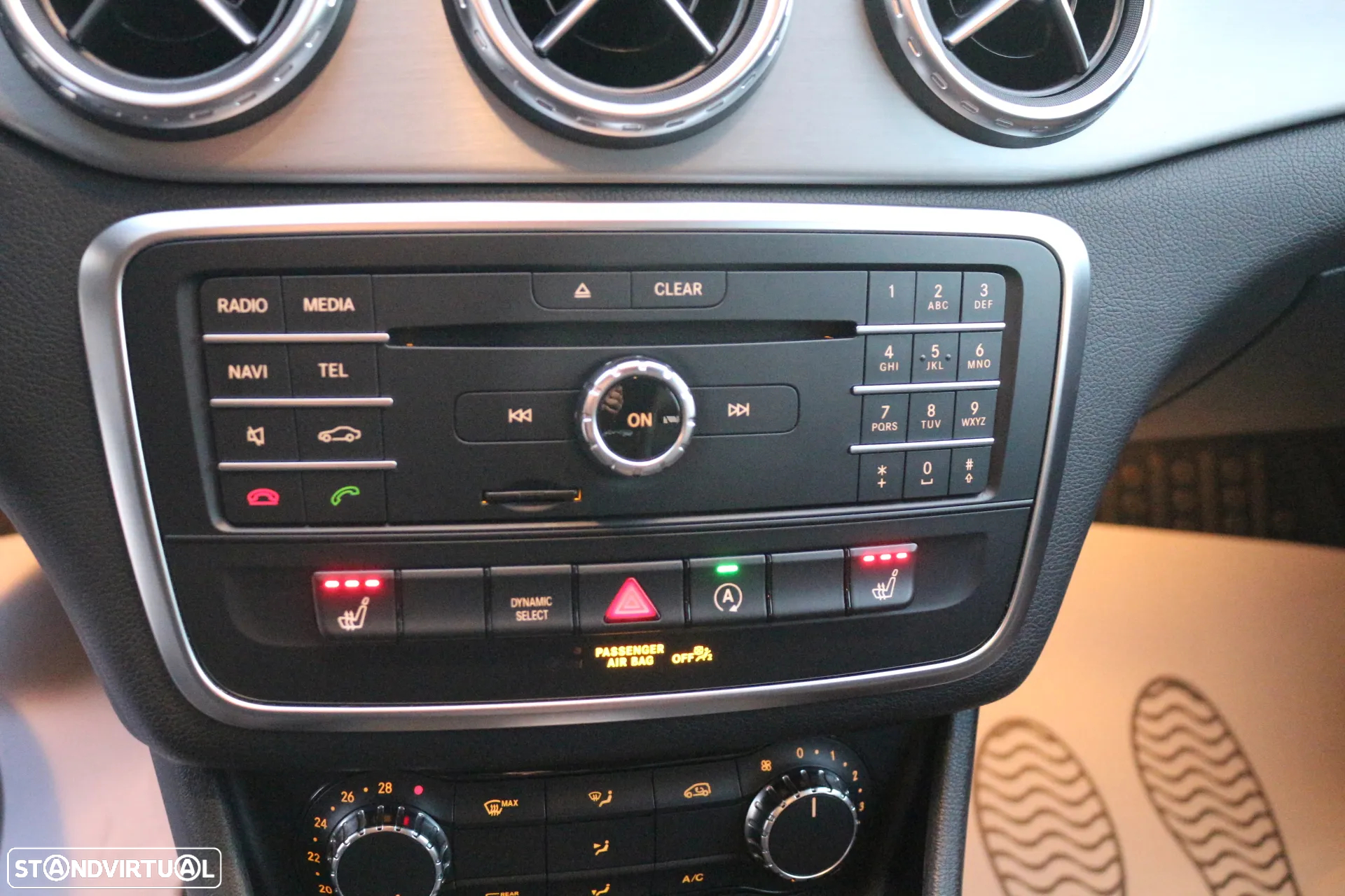 Mercedes-Benz GLA 180 CDi AMG Line Aut. - 28