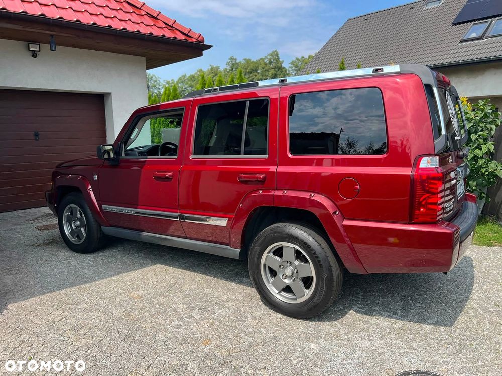 Jeep Commander - 3