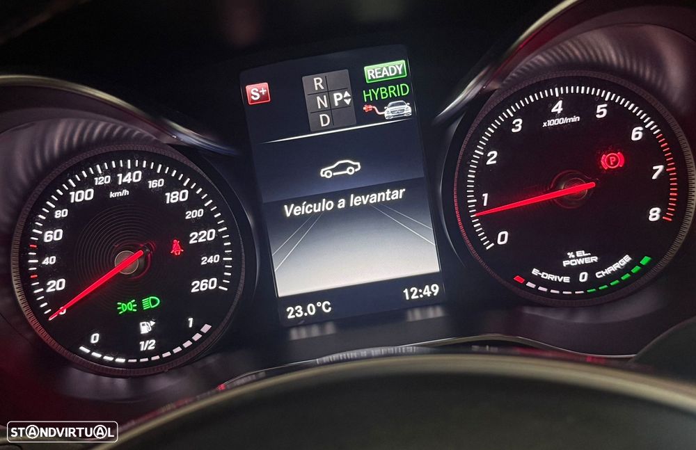 Mercedes-Benz C 350 - 22