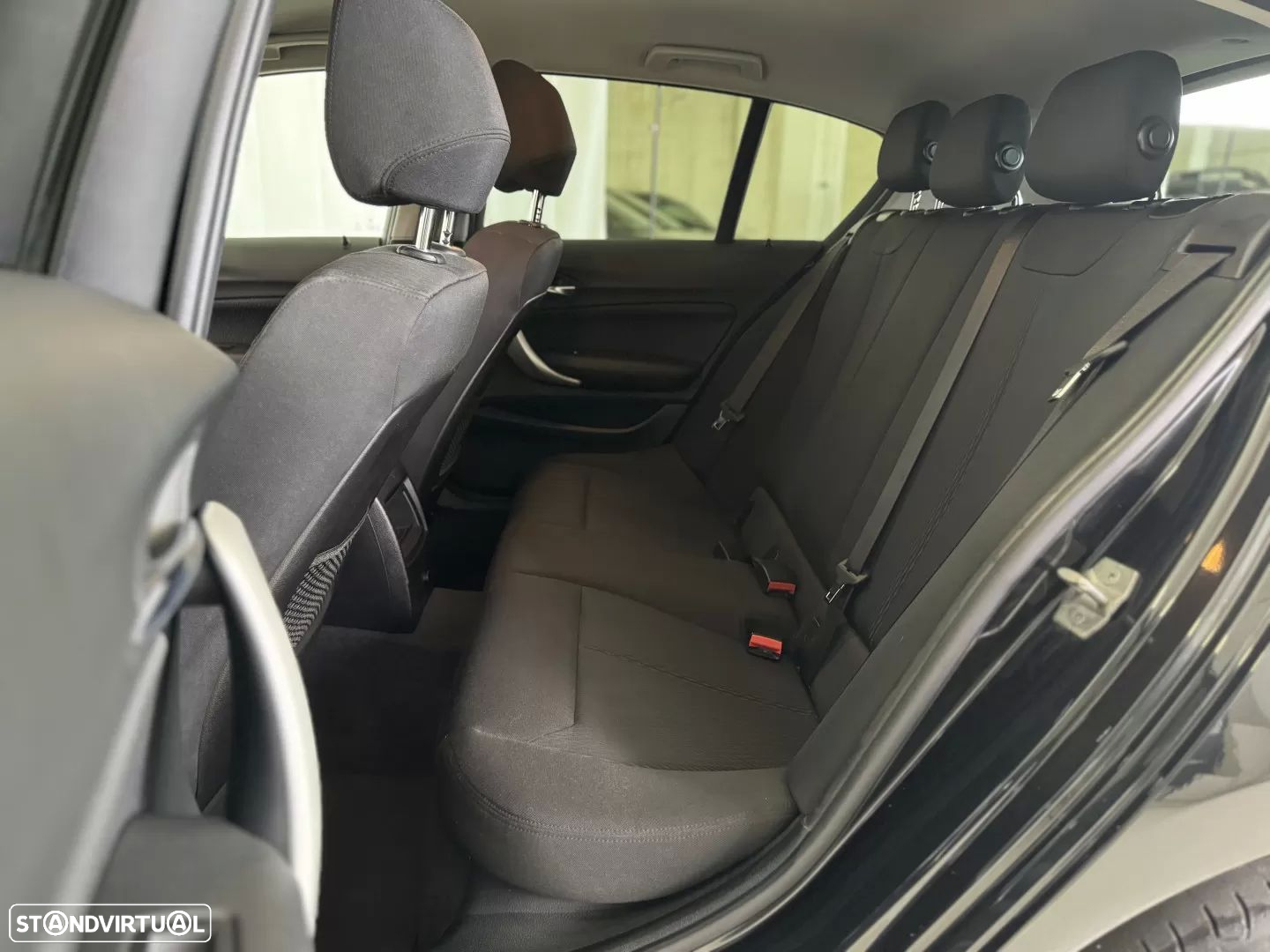 BMW 116 d Advantage Auto - 22