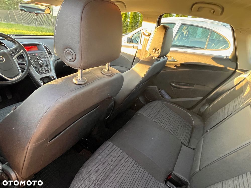 Opel Astra 1.6 Business - 16