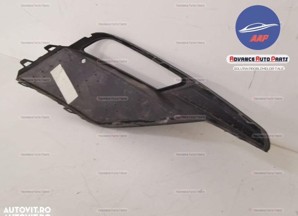 Grila proiector stanga originala in stare buna Seat  Leon  3 5F [2012 - 3