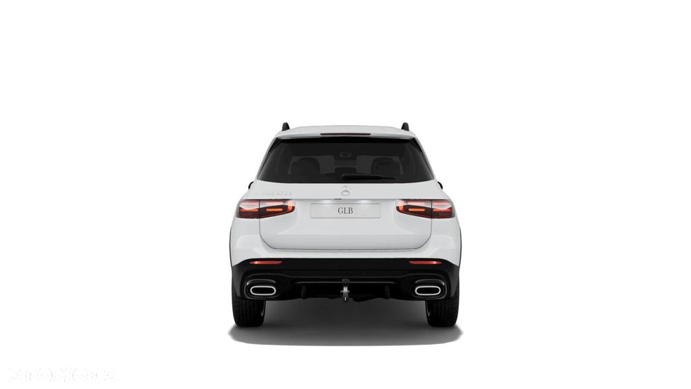 Mercedes-Benz GLB - 13