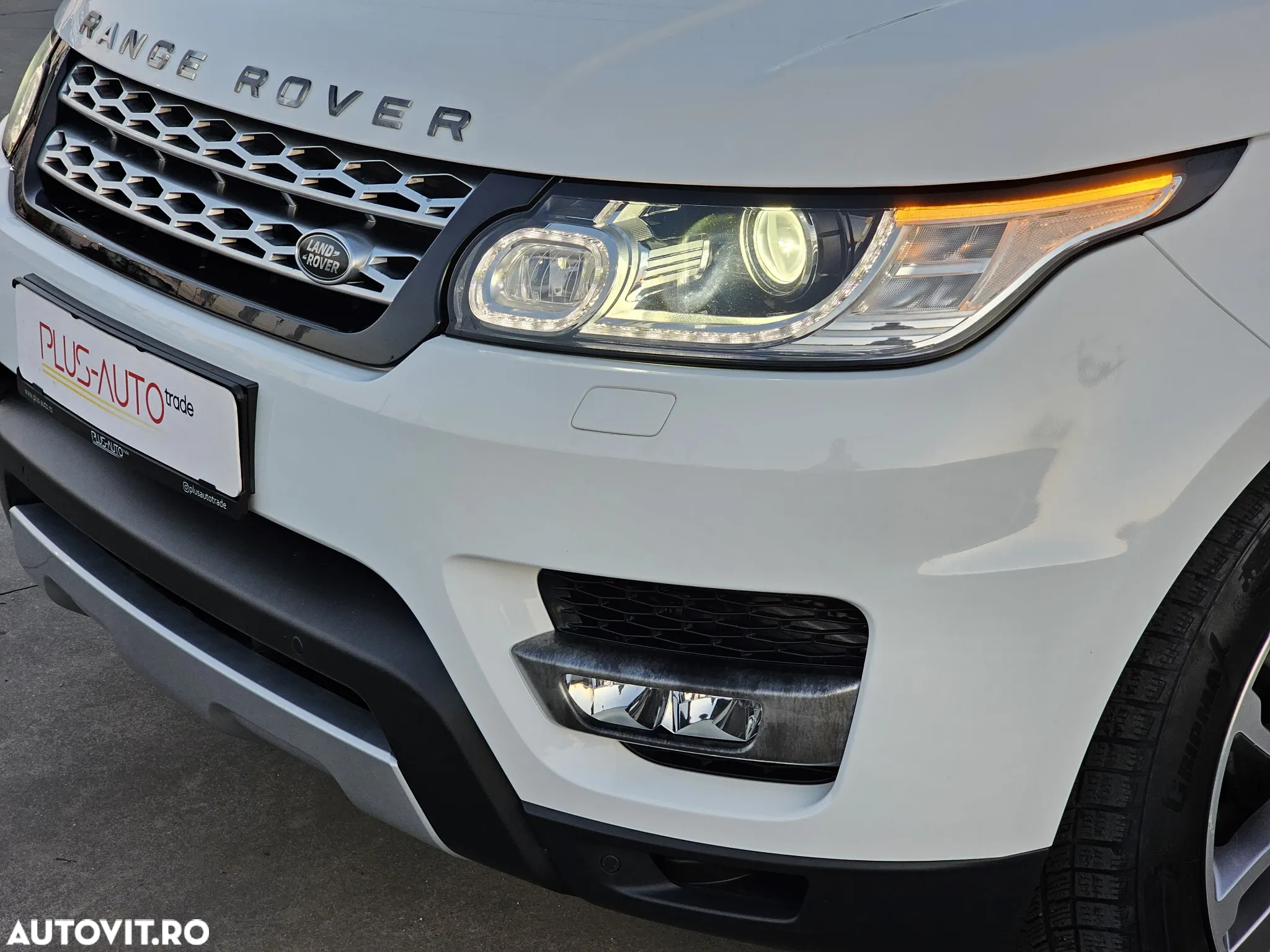 Land Rover Range Rover Sport 3.0 I TDV6 HSE - 12