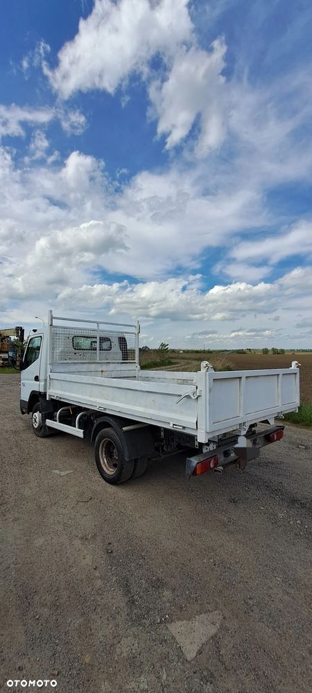 Mitsubishi Canter Fuso - 16