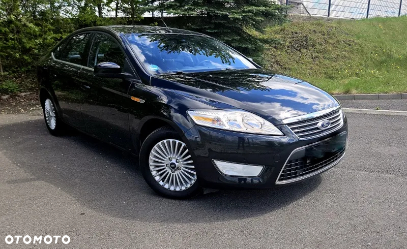 Ford Mondeo 2.0 Ghia - 2