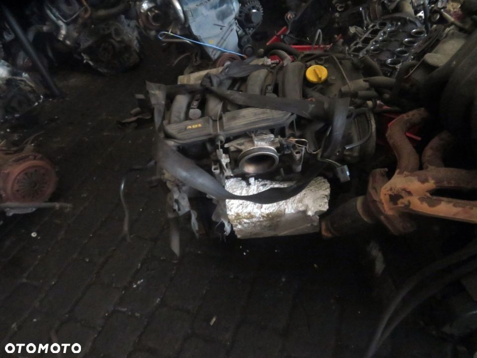 SILNIK CLIO II PH1 1.4 16V KM K4JC750 RENAULT 1998-2001 - 3
