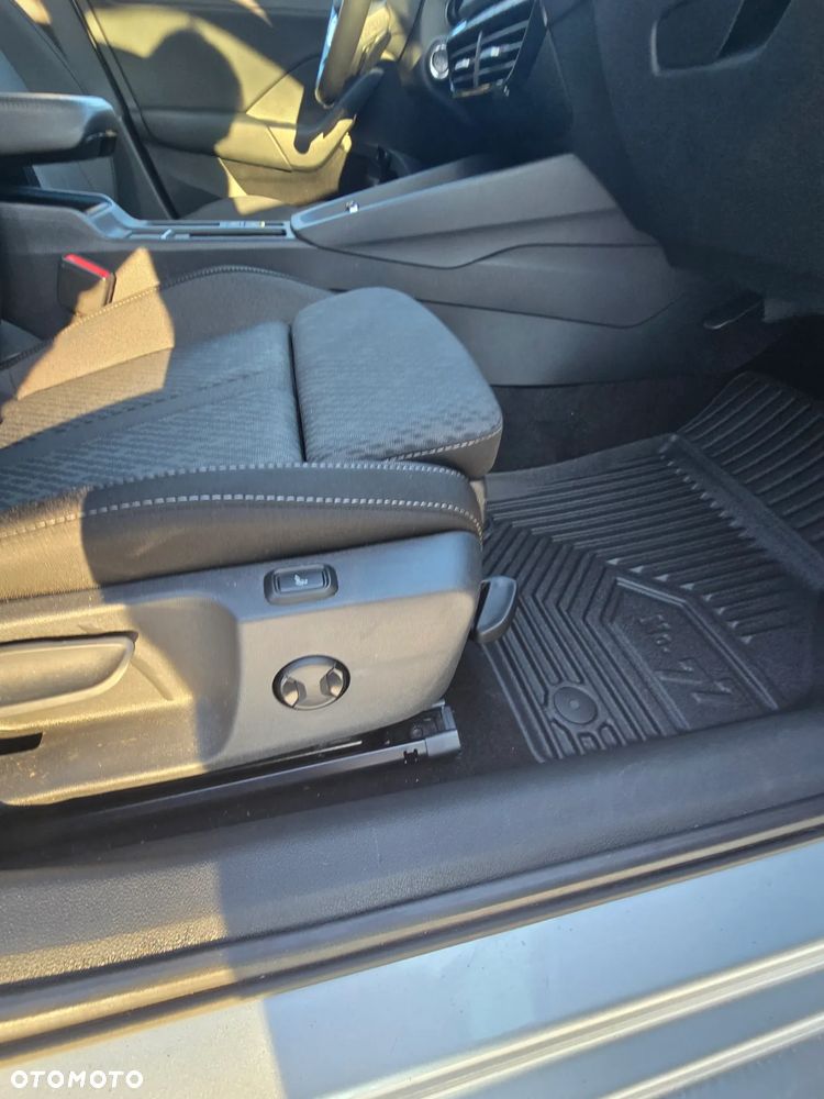 Skoda Octavia 2.0 TDI DSG Style - 26