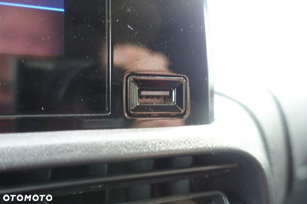 Peugeot Partner - 32