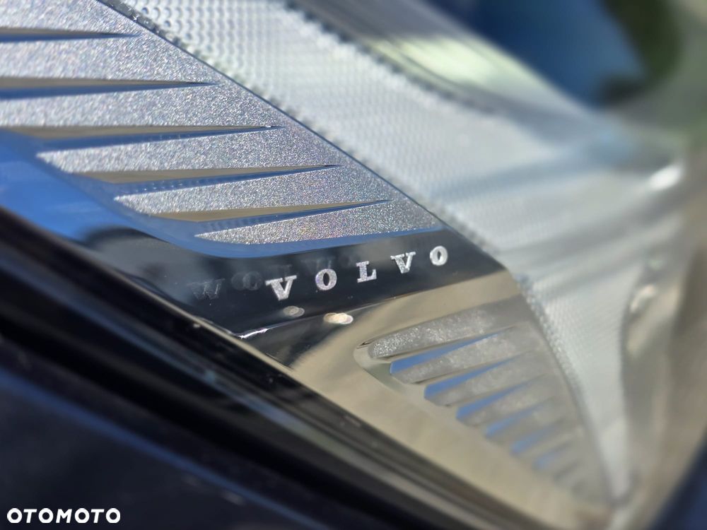 Volvo XC 60 B4 D AWD Plus Bright - 7