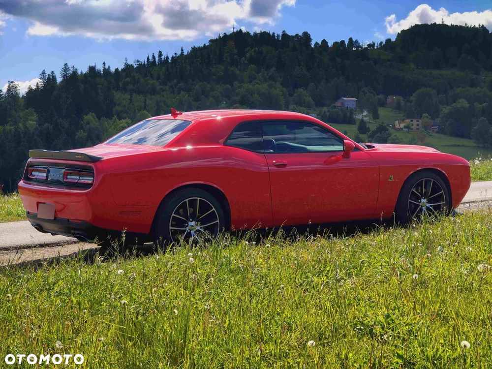 Dodge Challenger 6.4 Scat Pack - 15