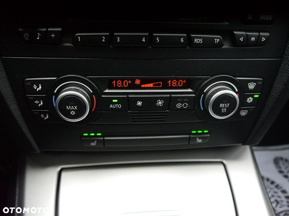 BMW Seria 3 320i - 18