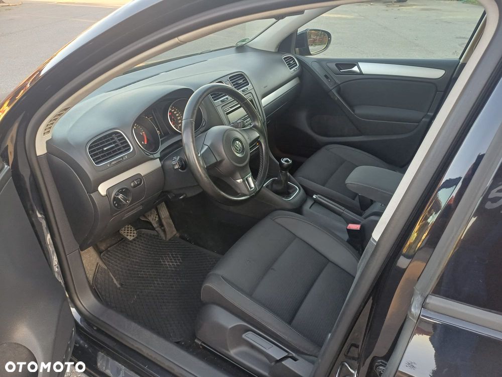 Volkswagen Golf 1.6 TDI DPF Team - 9