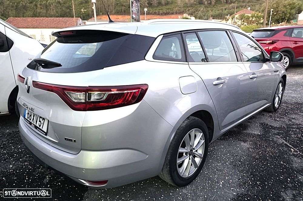 Renault Mégane Sport Tourer 1.5 dCi Zen ECO - 6