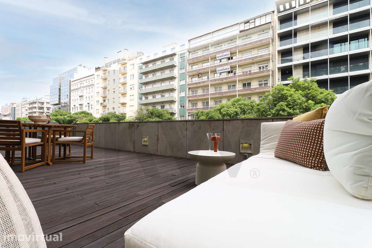 Exclusivo Apartamento T1 de Luxo, com um terraço de 52 m2 – Uma Oportu - Grande imagem: 5/33