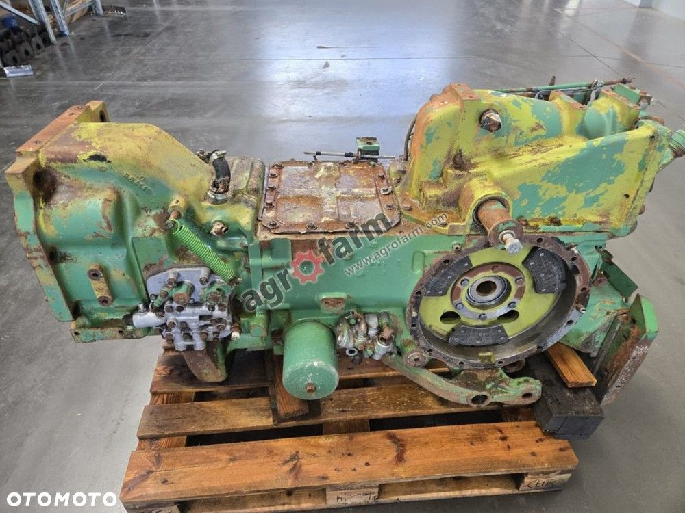 Skrzynia biegów, most tylny John Deere 4240, 4040 - 2