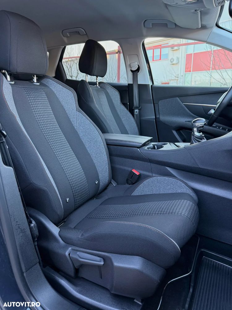 Peugeot 3008 1.6 BlueHDI S&S Allure - 14