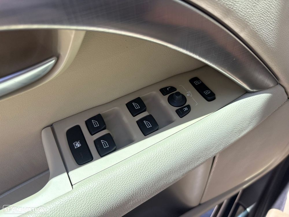 Volvo S80 2.4 D5 Nivel 3 Geartronic - 12