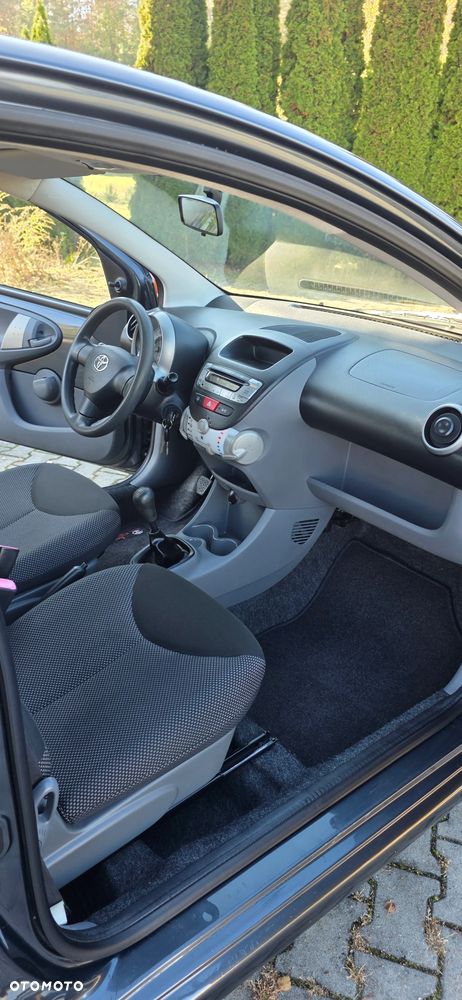 Toyota Aygo - 14