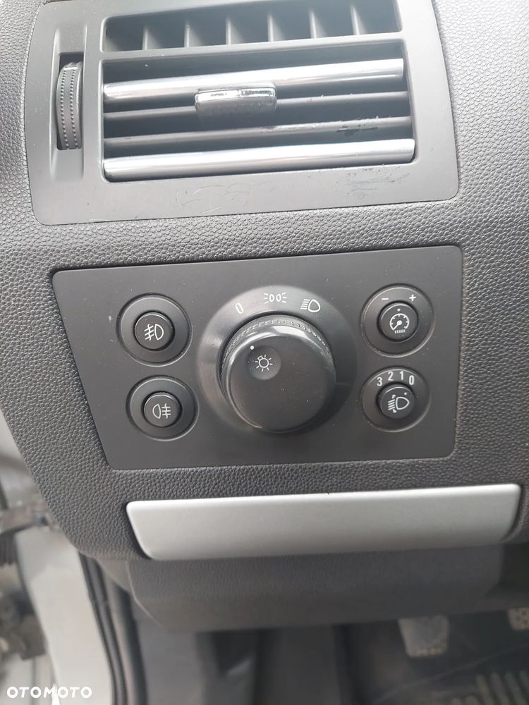 Opel Zafira 1.9 CDTI Cosmo - 13