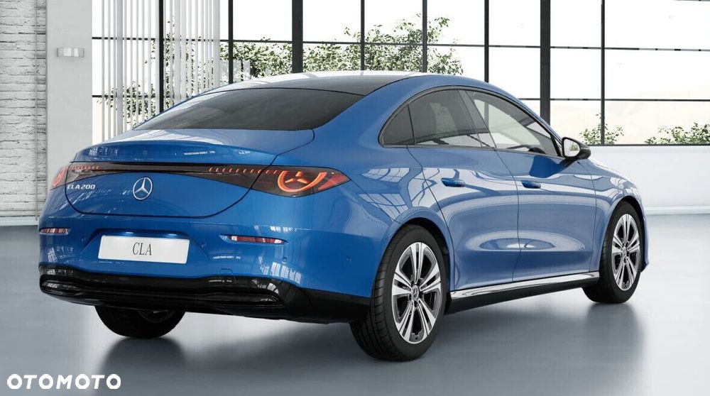 Mercedes-Benz CLA - 4
