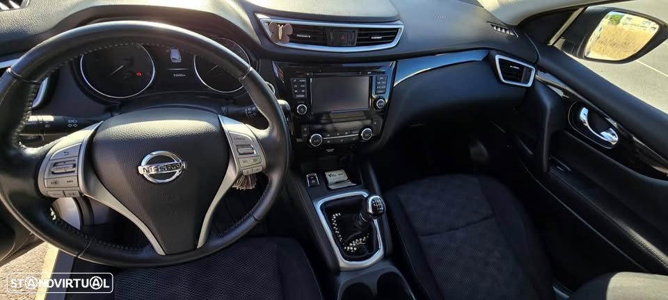 Nissan Qashqai 1.6 dCi N-Connecta - 4