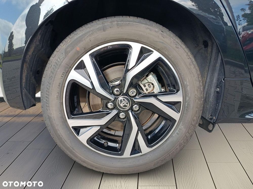 Toyota Yaris Hybrid 1.5 Style - 18