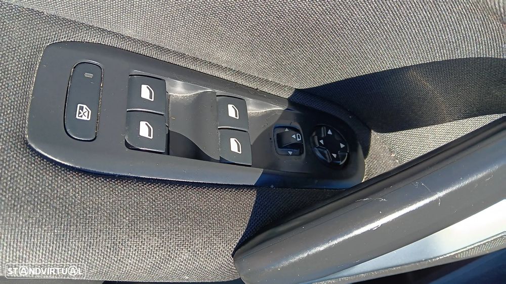 Peugeot 308 SW 1.6 BlueHDi Active - 9