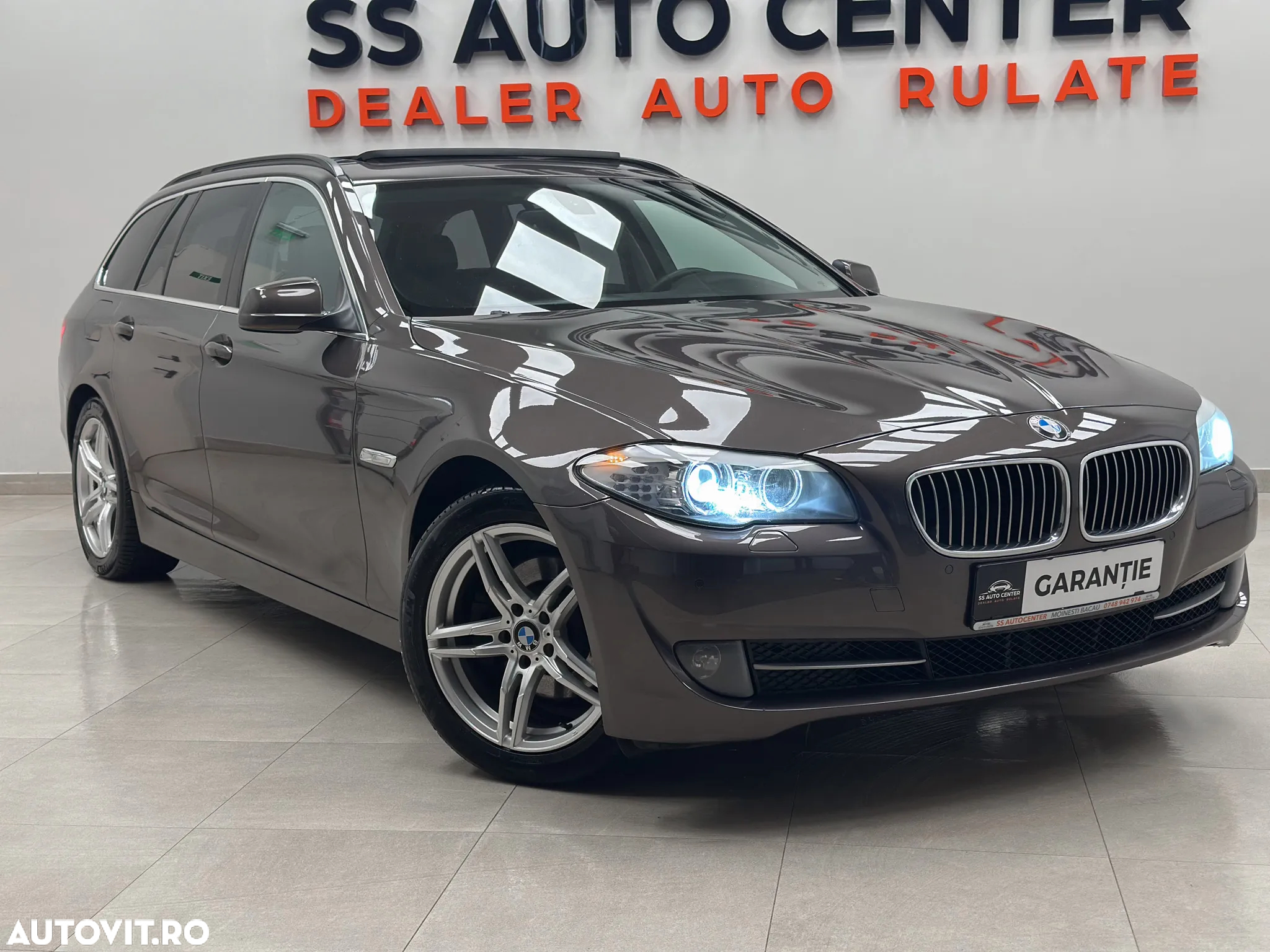 BMW Seria 5 520d Touring - 9