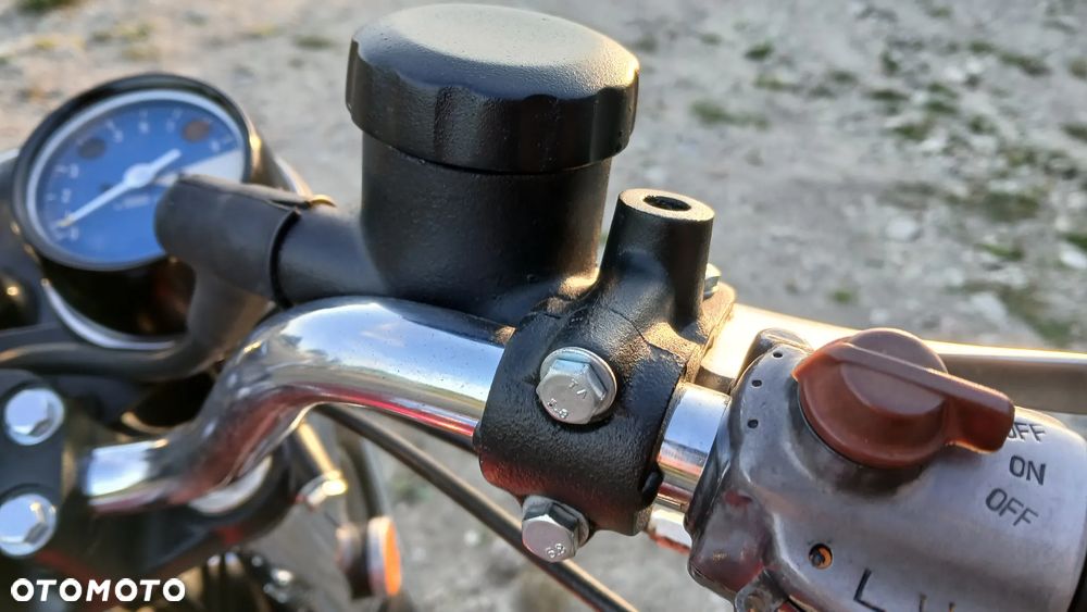 Honda CB - 40