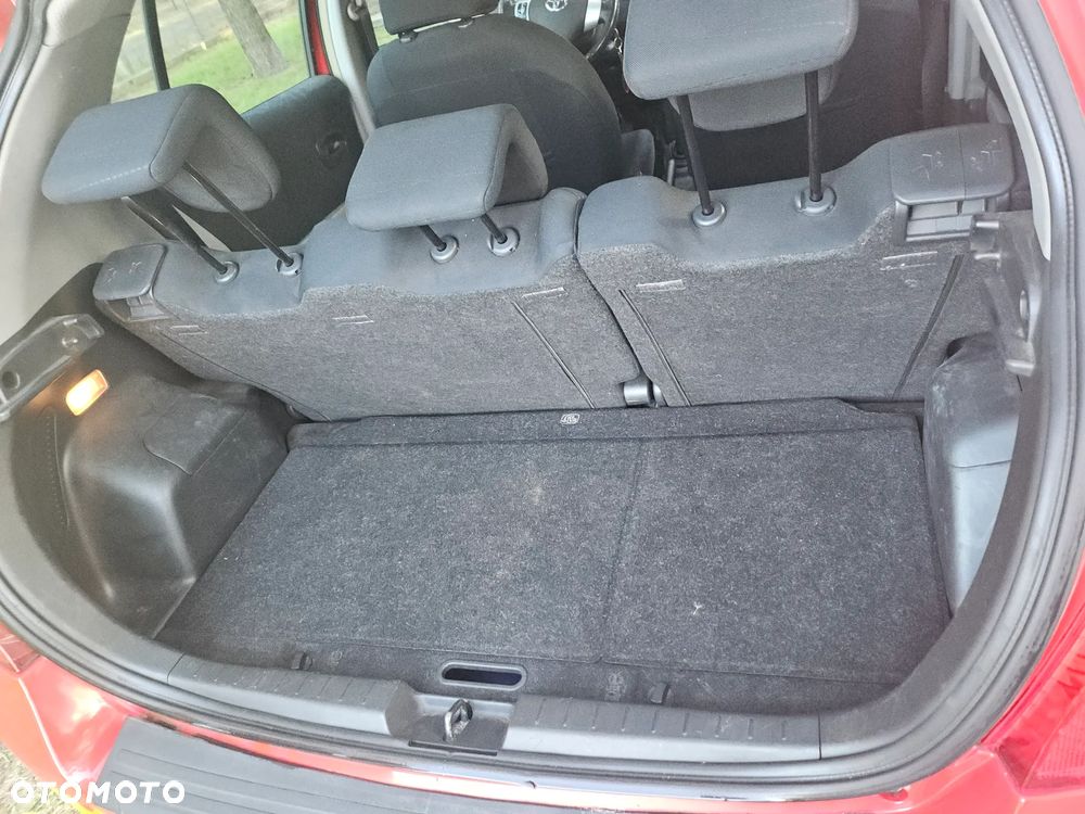 Toyota Yaris 1.4 D-4D Sol - 10