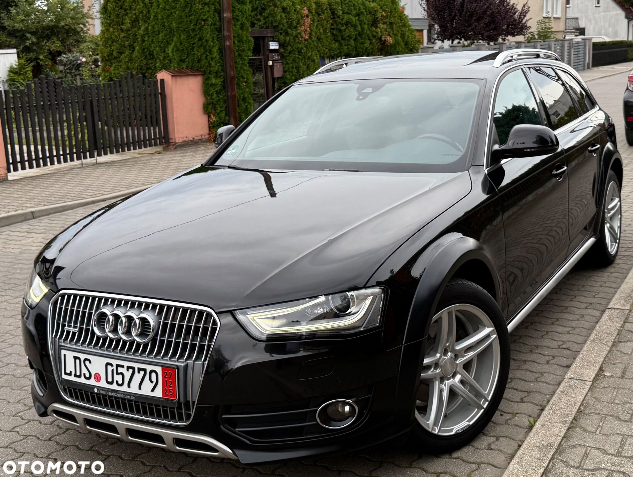 Audi A4 Allroad quattro 2.0 TDI DPF S tronic - 1
