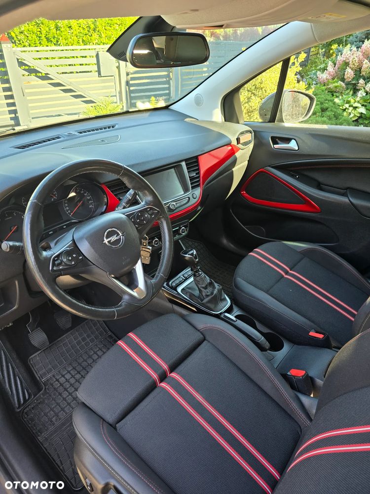 Opel Crossland 1.2 T GS Line - 6