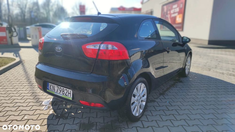 Kia Rio 1.2 Business Line - 3