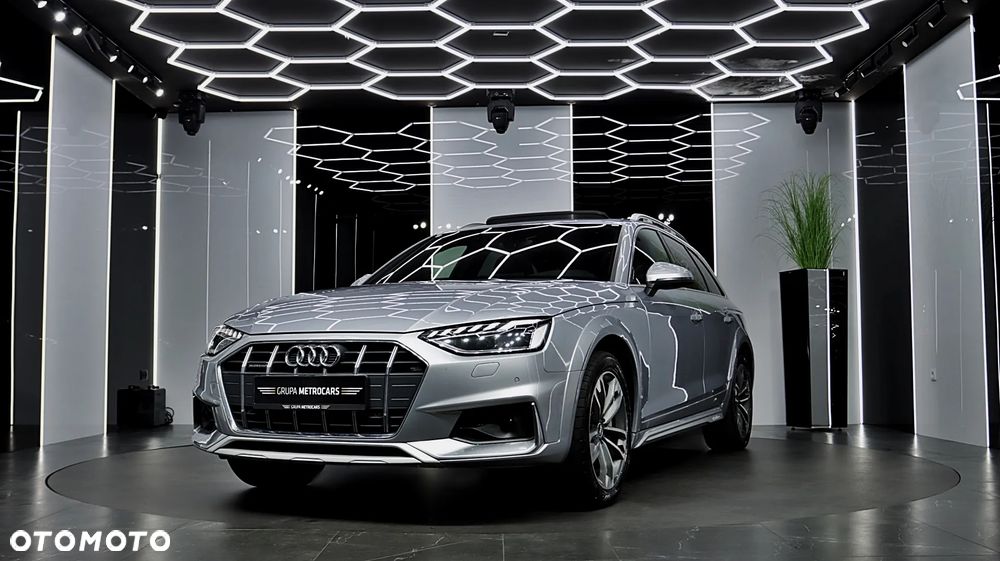Audi A4 Allroad quattro 45 TFSI S tronic - 2