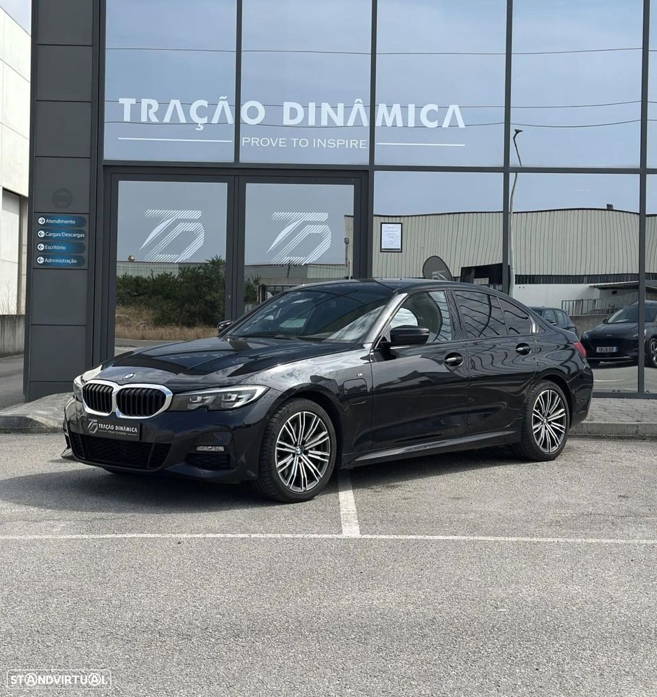 BMW 330 e Pack Desportivo M Pro Auto - 5