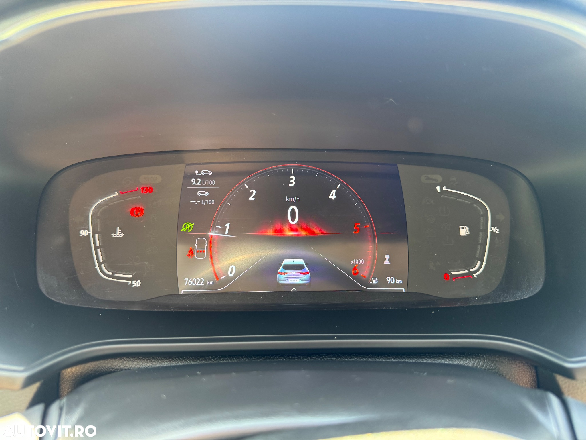 Renault Megane BLUE dCi 115 INTENS - 9