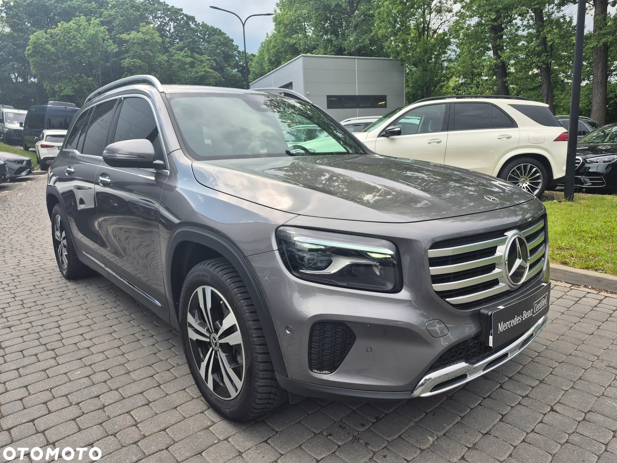 Mercedes-Benz GLB 200 Progressive 7G-DCT - 14