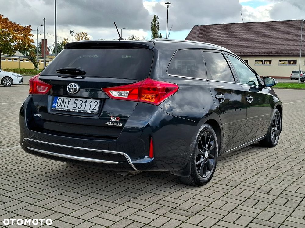 Toyota Auris 2.0 D-4D START Edition - 6