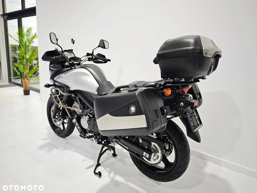 Suzuki V-STROM - 15
