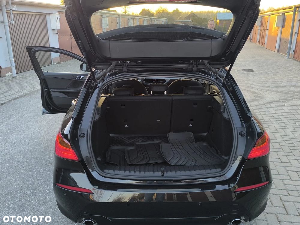 BMW Seria 1 118d - 18