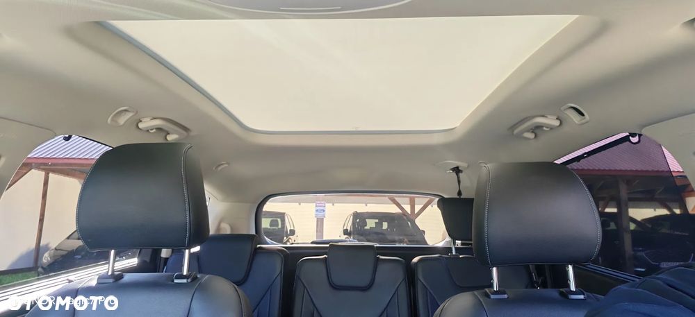 Ford S-Max 2.5 Hybrid Titanium CVT - 36