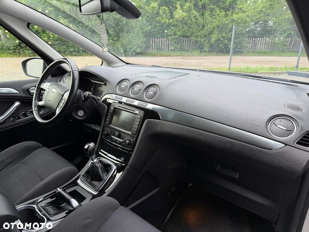 Ford S-Max 2.0 TDCi DPF Titanium X - 14