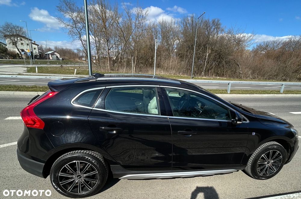 Volvo V40 Cross Country T4 Ocean Race - 3